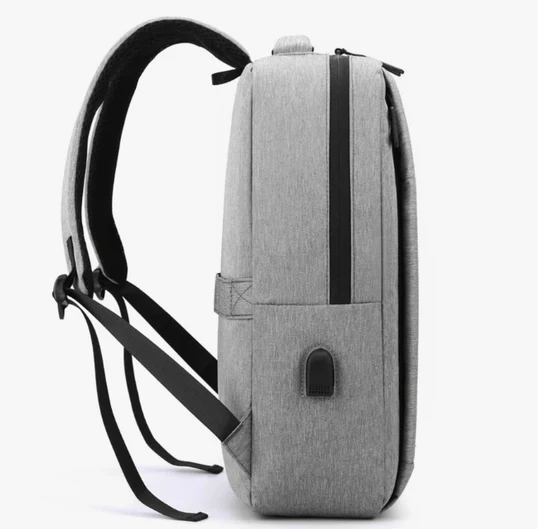 Lightweight, Durable & Water-Resistant Travel Bag 💧✨ ALSOUQMART