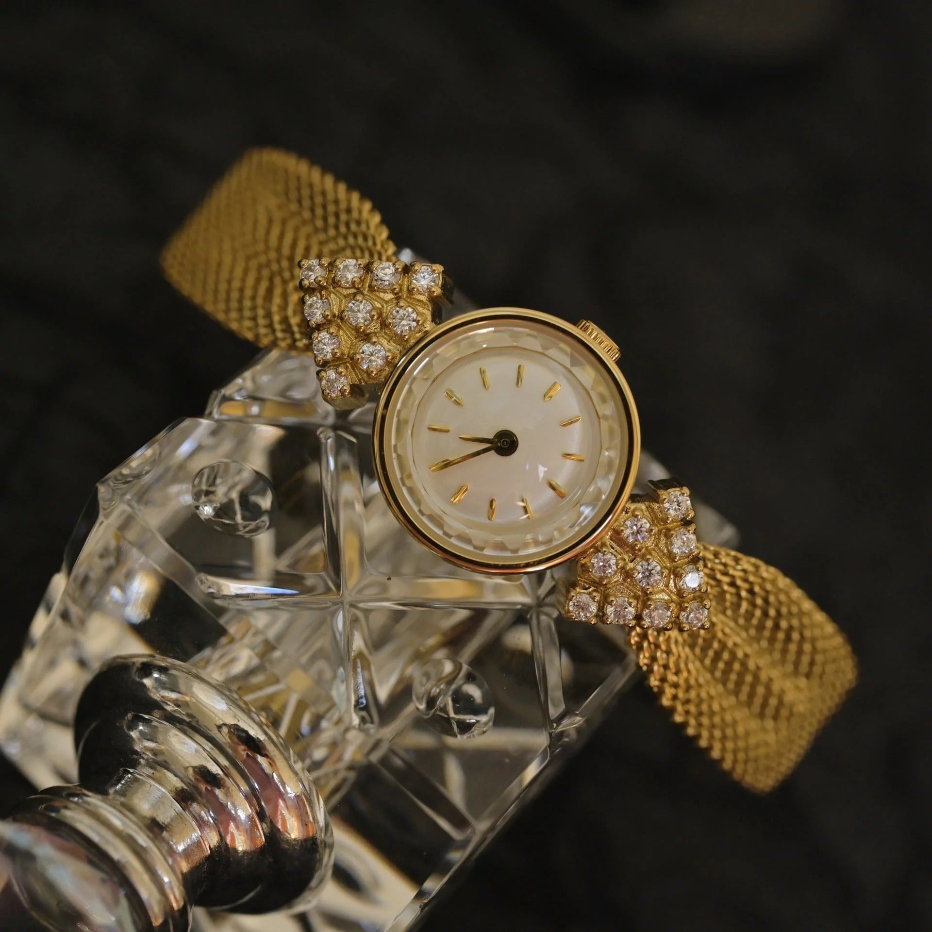 Elegant Women’s Jewelry ⌚🌸 ALSOUQMART